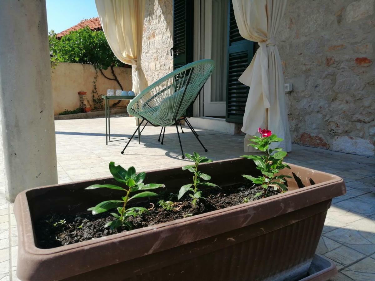 Studio Apartman Adris Hotel Šibenik Eksteriør billede